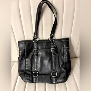 Coach Gallery Black Leather Shoulder Bag Purse with Silver